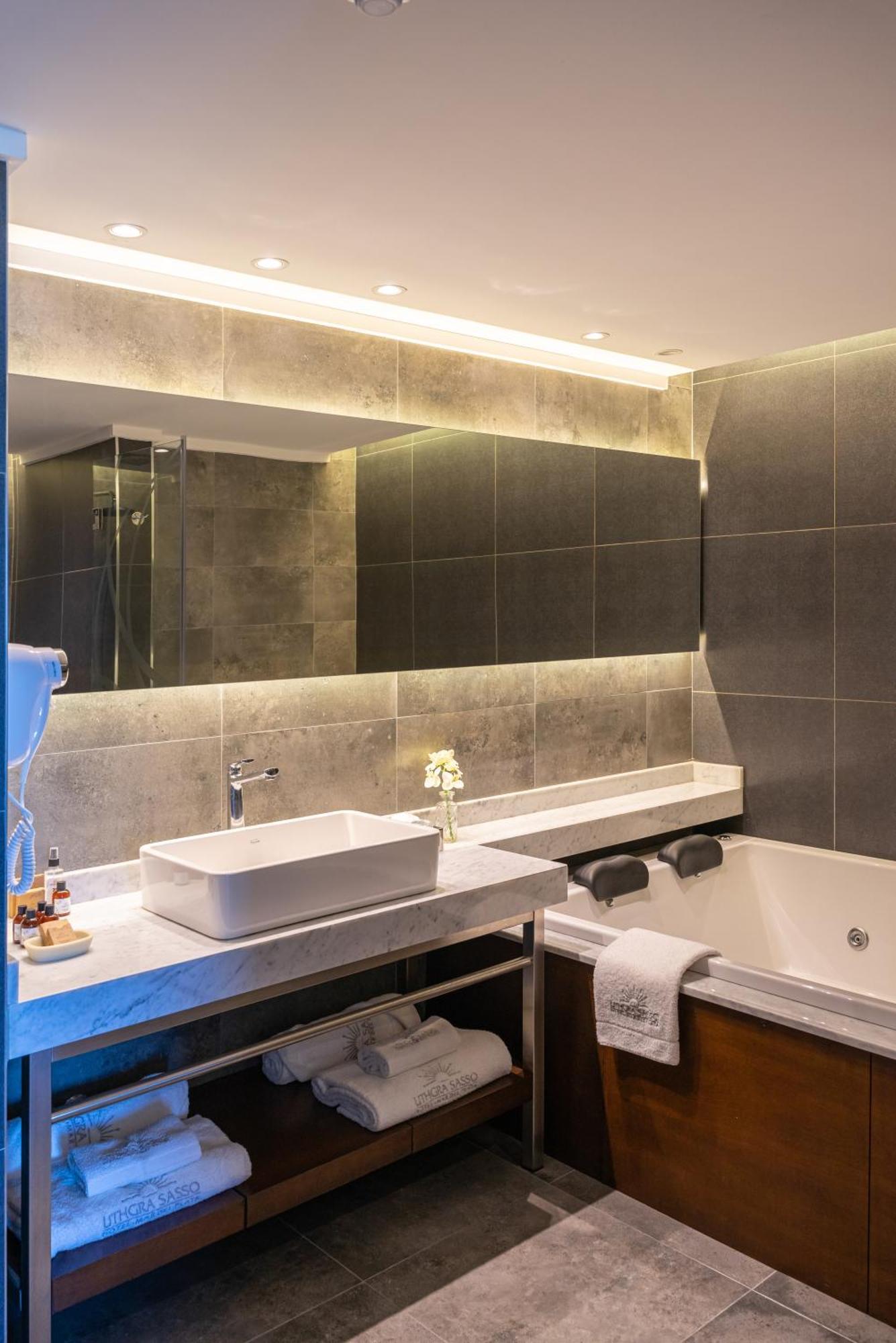 Uthgra Sasso 5* Mar del Plata